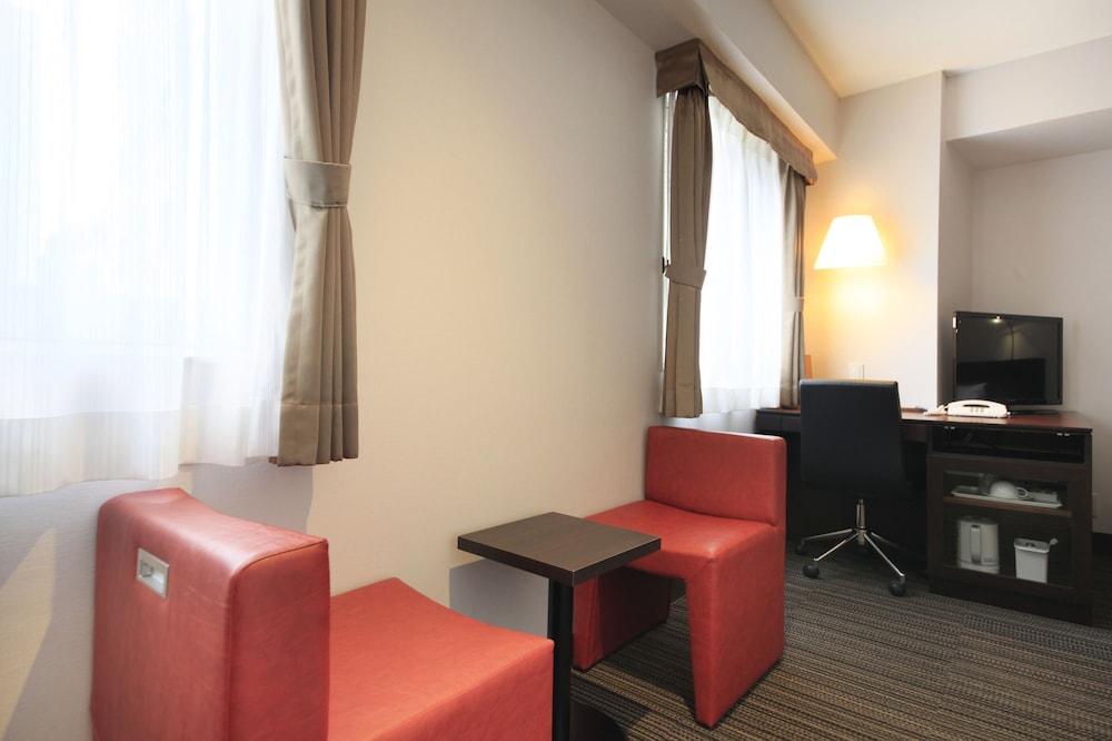 Atsugi Urban Hotel Zewnętrze zdjęcie